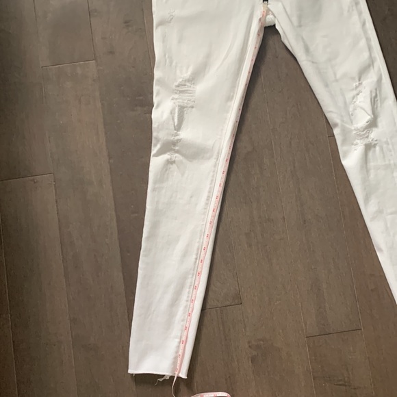 AG Farrah Skinny Jeans - Picture 14 of 15